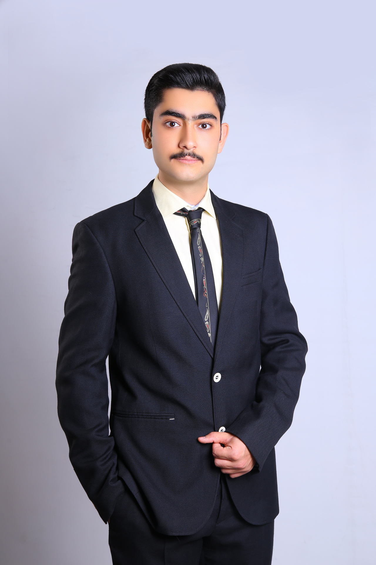 Ali Mahmoudabadi — Full Stack Developer & Web Designer